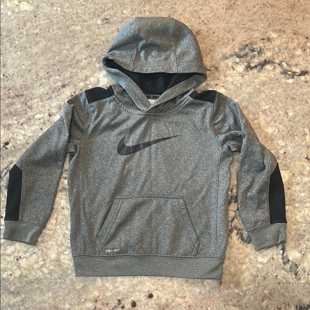 Nike Kids Gray Dri-Fit Hoodie Size 5-6 yrs